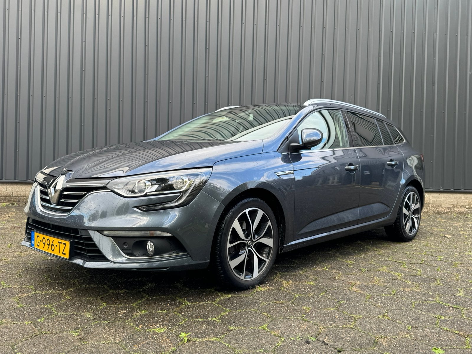 Renault Mégane Estate 1.3 TCe 140pk Bose | 2019, Voorwielaandrijving, 680 kg, 4 cilinders, Origineel Nederlands