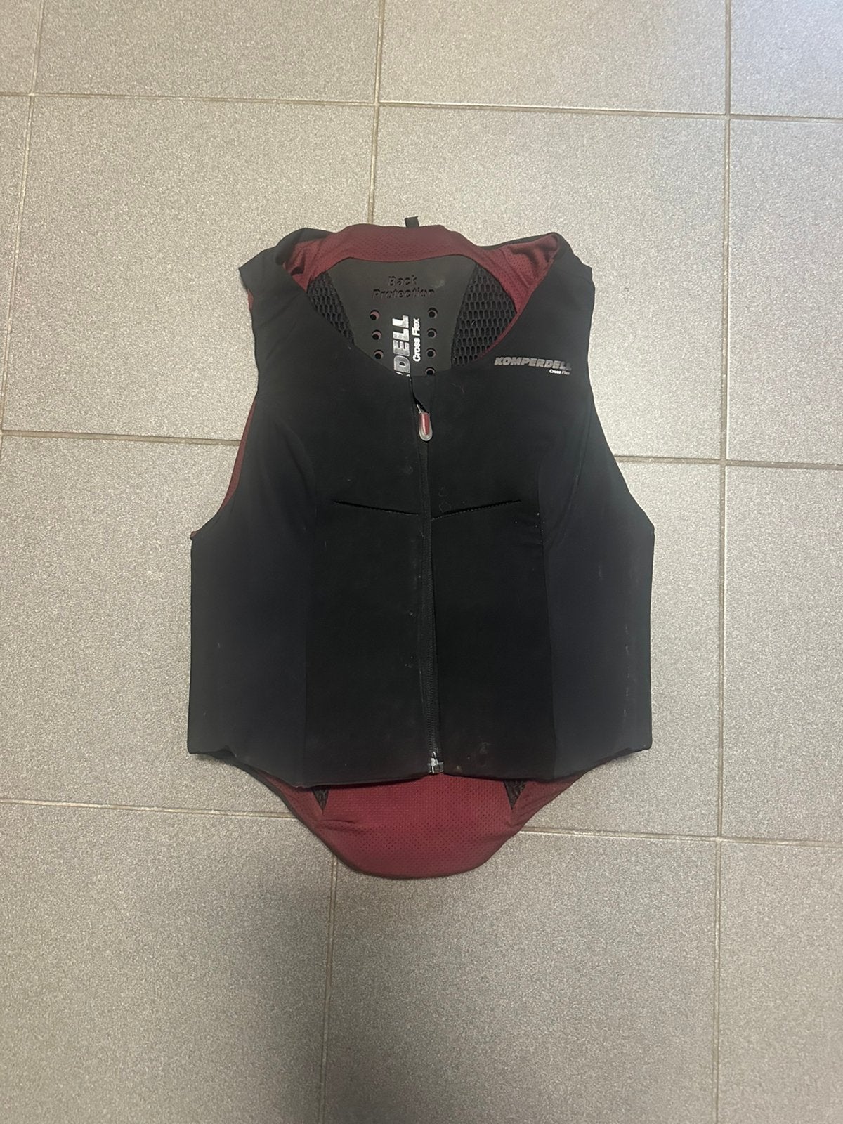 Bodyprotector Komperdell, Ophalen of Verzenden, Zo goed als nieuw