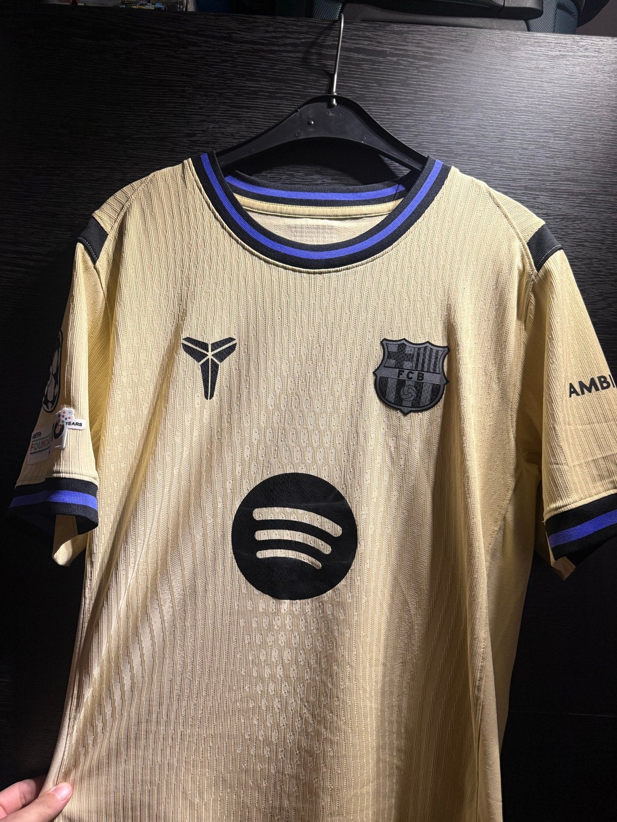 FC Barcelona x Kobe Brya uitshirt 25/26, Maat 48/50 (M), Beige, Ophalen of Verzenden, Zo goed als nieuw