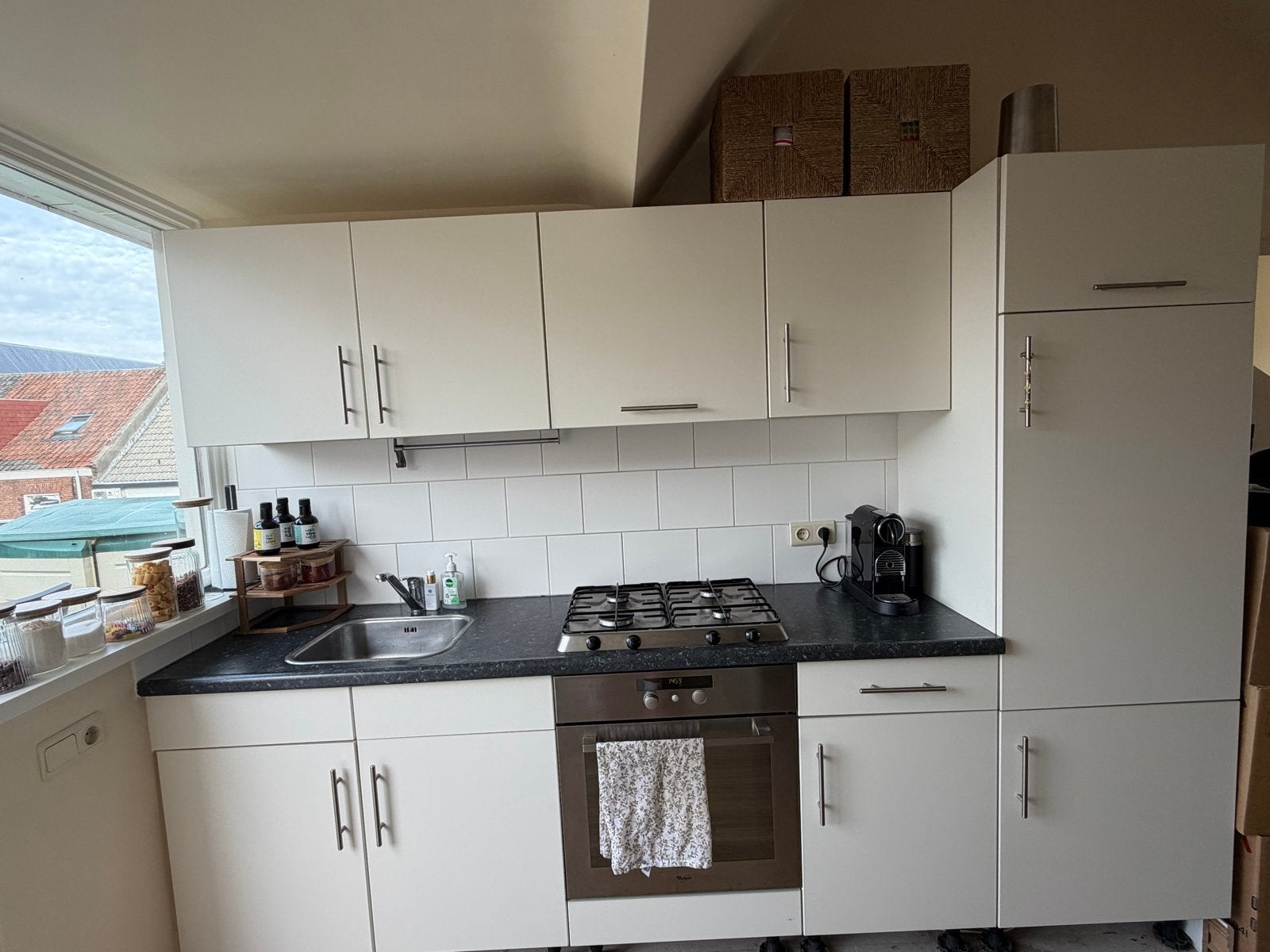 Gratis complete keuken inclusief apparatuur, Ophalen, Gebruikt, Wit, Enkelwandige keuken