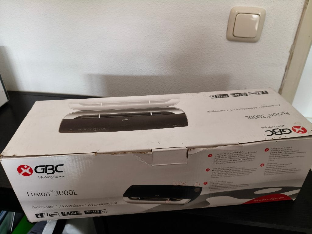 A4 Laminator