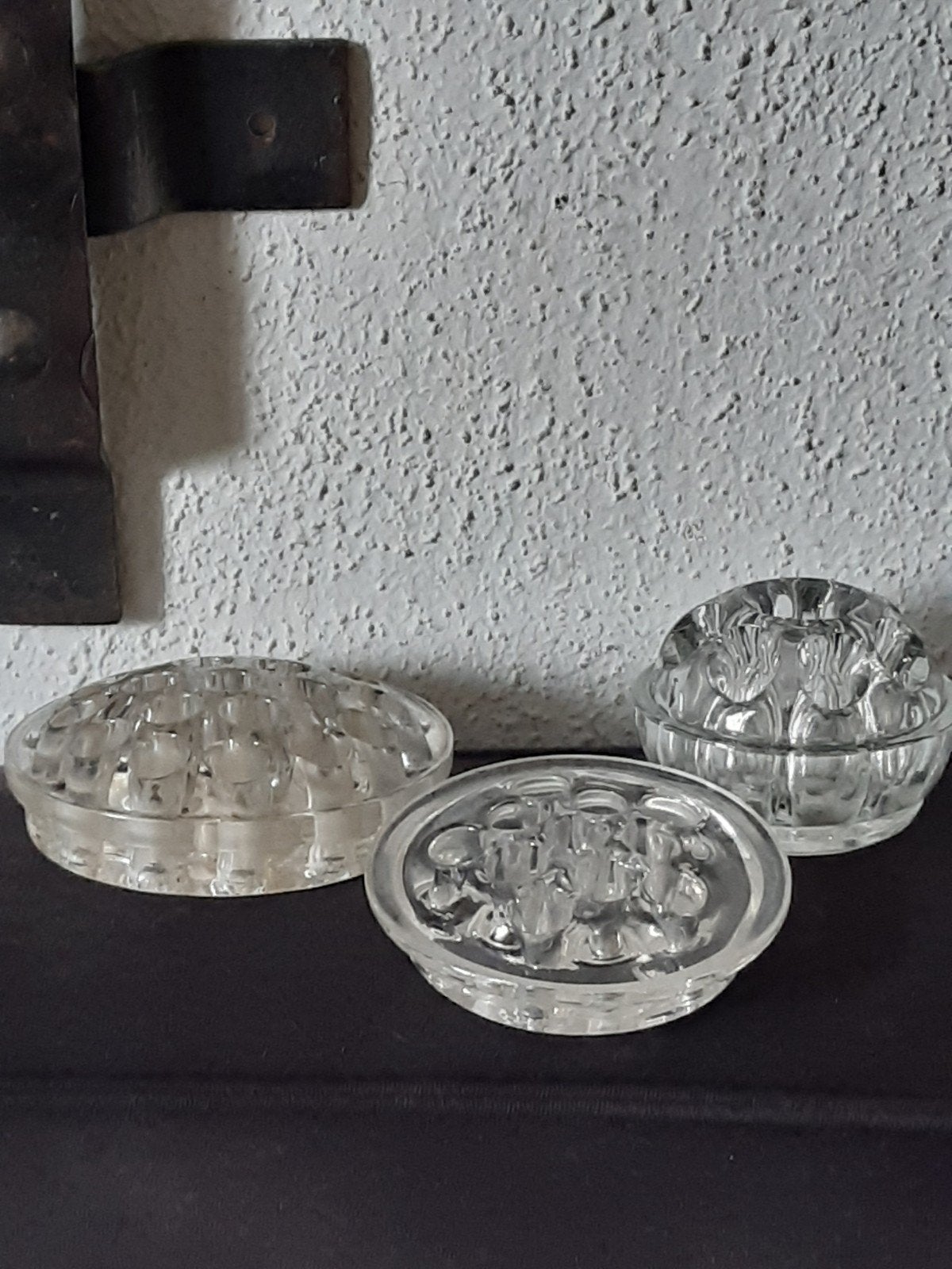 Ouderwetse glazen flowerfrogs bloemstekers ,stoer brocante, Antiek en Kunst, Curiosa en Brocante, Ophalen of Verzenden