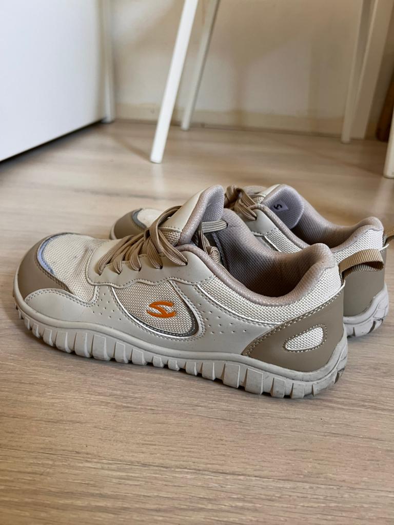 HOBIBEAR wide shoes size 40, Kleding | Dames, Ophalen, Zo goed als nieuw, Sneakers of Gympen