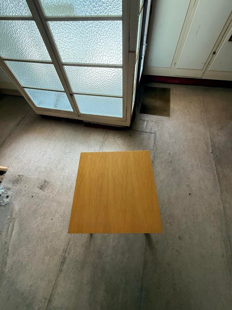 Nieuwe 80x80cm EKT eiken fineer tafel met rechte poot, Doe-het-zelf en Verbouw, Ophalen, Nieuw