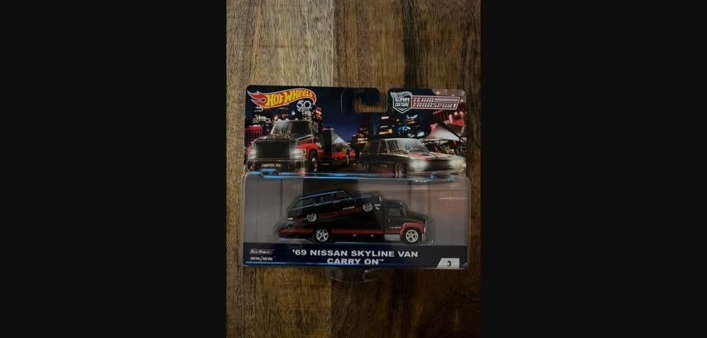 Hot Wheels Team Transport Nissan Premium, Hobby en Vrije tijd, Modelauto's | Overige schalen, Ophalen of Verzenden, Nieuw, Auto