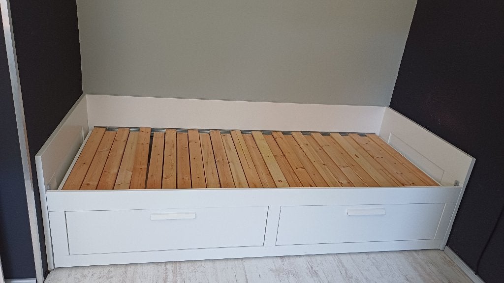 Uit schuif bed, Huis en Inrichting, Slaapkamer | Bedden, Ophalen, Eenpersoons, Wit, Uit schuifbed/ bedbank