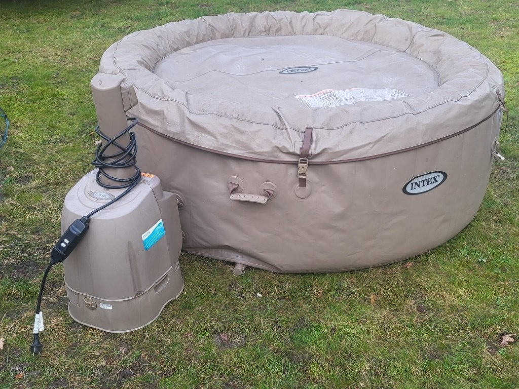 Jacuzzi opblaasbaar iNTEX, Ophalen, Gebruikt, Afdekzeil, Opblaasbaar