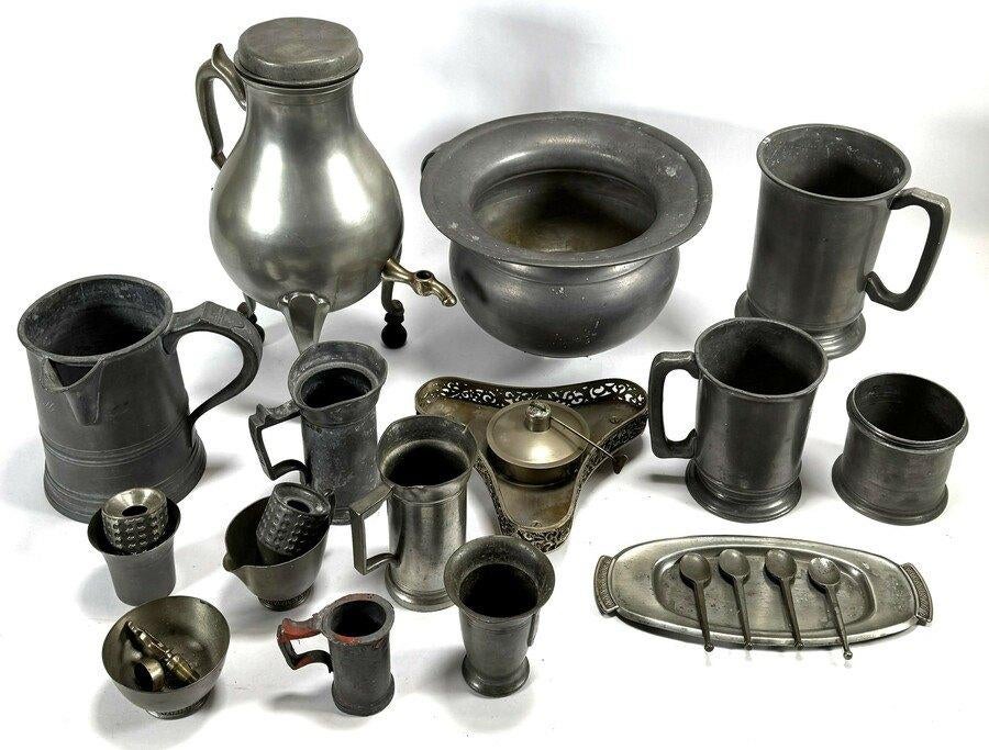 1110. Lot tin, 19e/20e eeuw, Ophalen of Verzenden