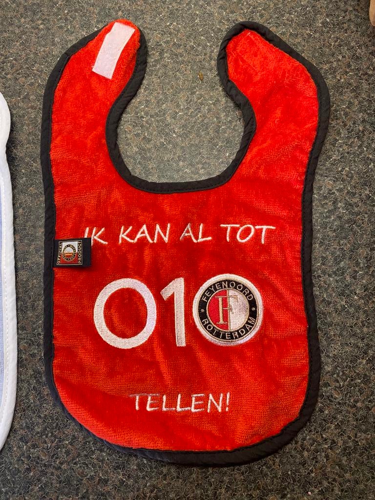 Feyenoord slabbetjes rood en licht blauw, Ophalen of Verzenden, Nieuw, Overige typen