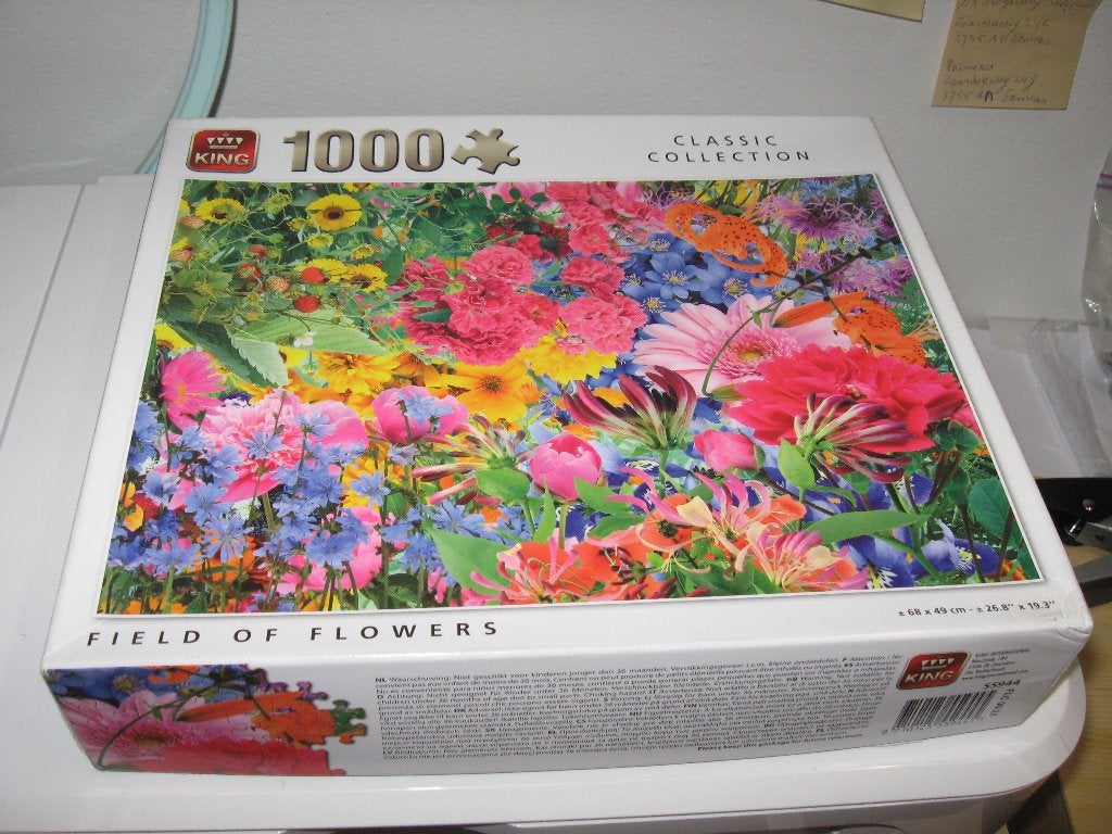 king puzzel 1000 stukjes FIELD OF FLOWERS, Ophalen of Verzenden, 500 t/m 1500 stukjes, Gebruikt, Legpuzzel