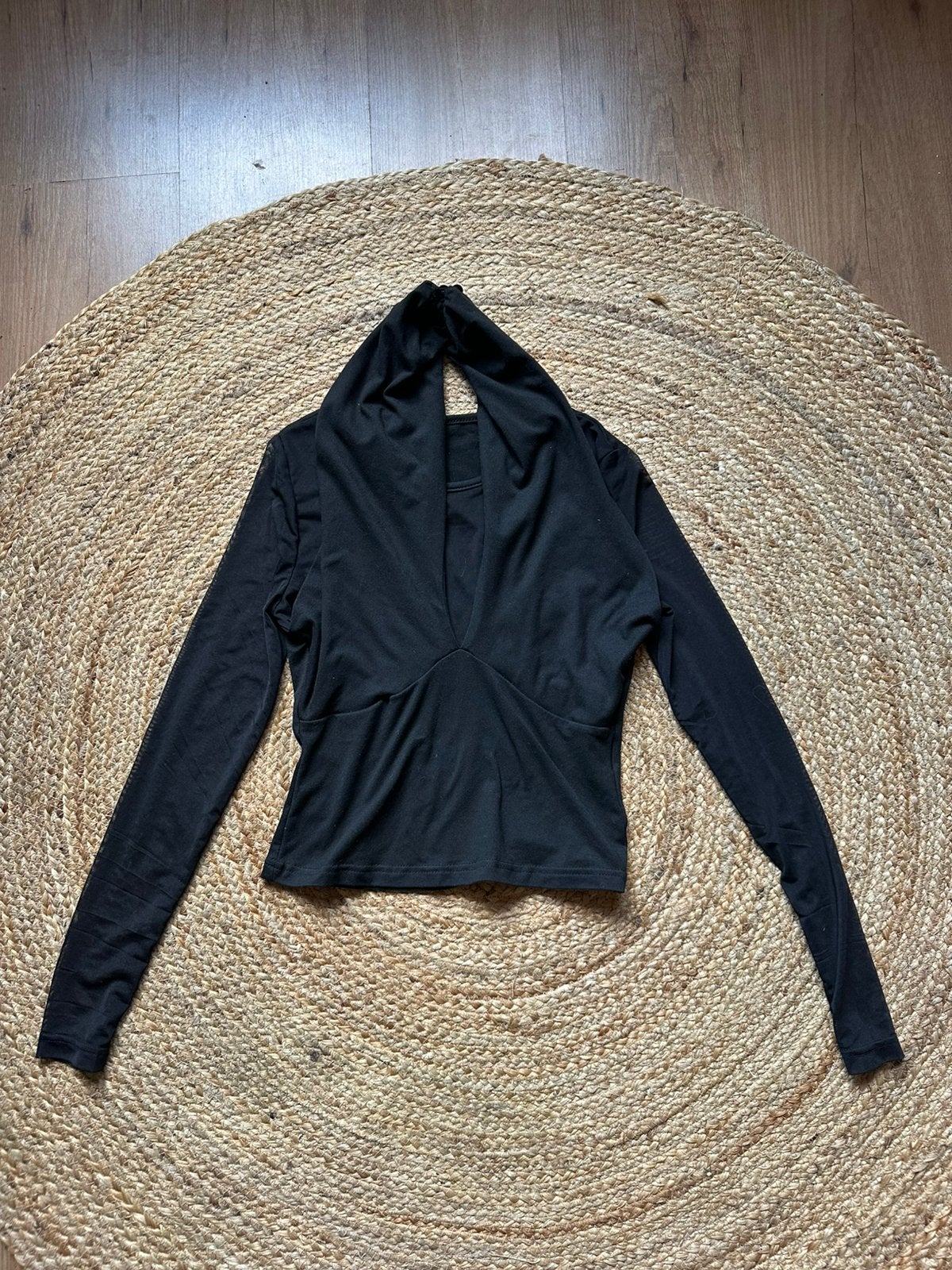 Zwarte haltertop met lange mouwen van mesh - maat xs, Zwart, Ophalen of Verzenden, Zo goed als nieuw, Lange mouw