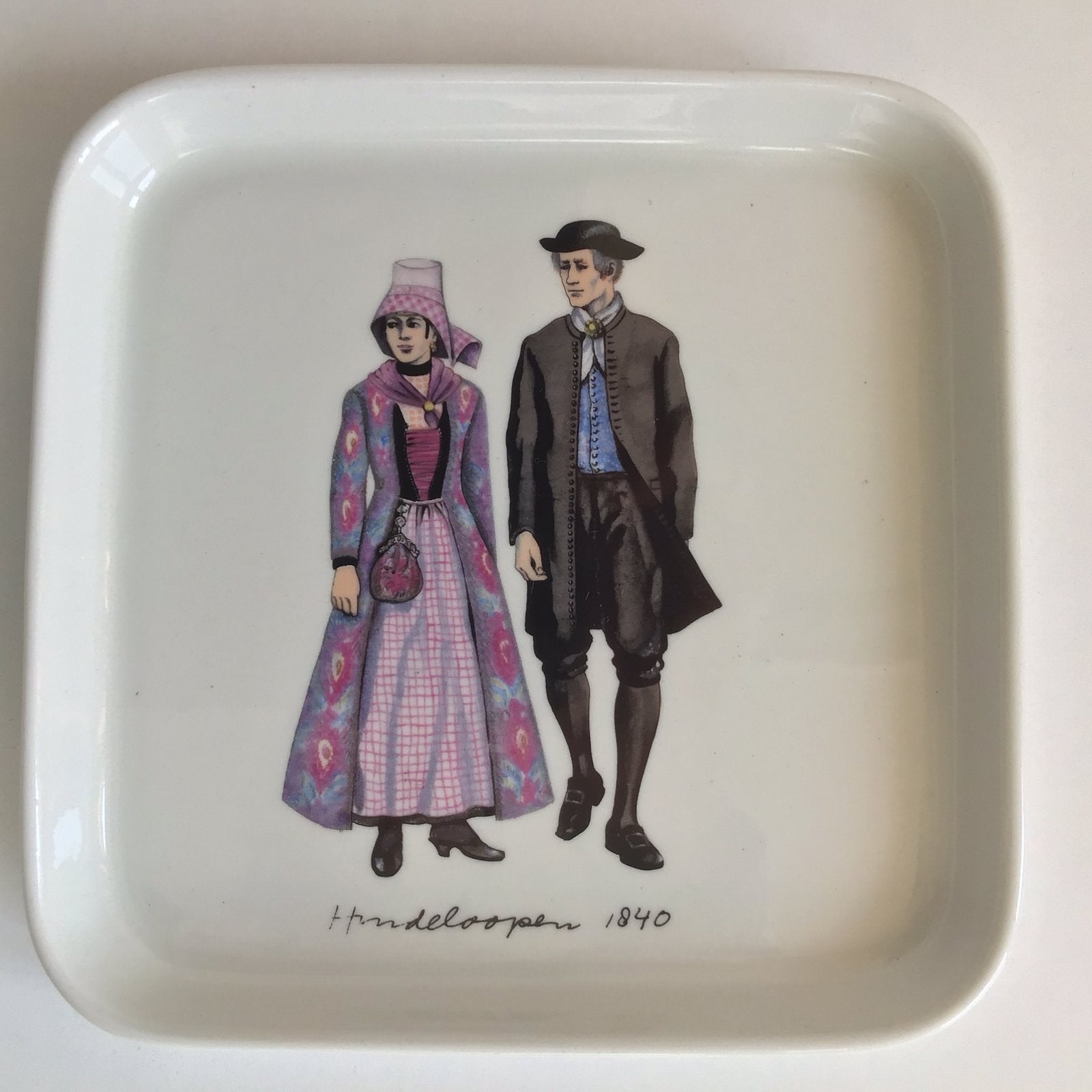 1 gebaksbordje bordje Hindeloopen 1840 Villeroy & Boch, Huis en Inrichting, Villeroy & Boch, Nieuw, Ophalen of Verzenden, Bord(en)