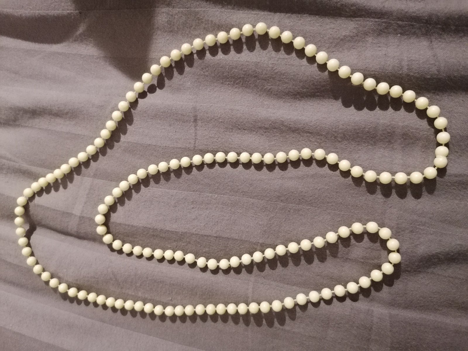 Lange parelketting, crème wit, Ophalen of Verzenden, Gebruikt, Wit, Kunststof