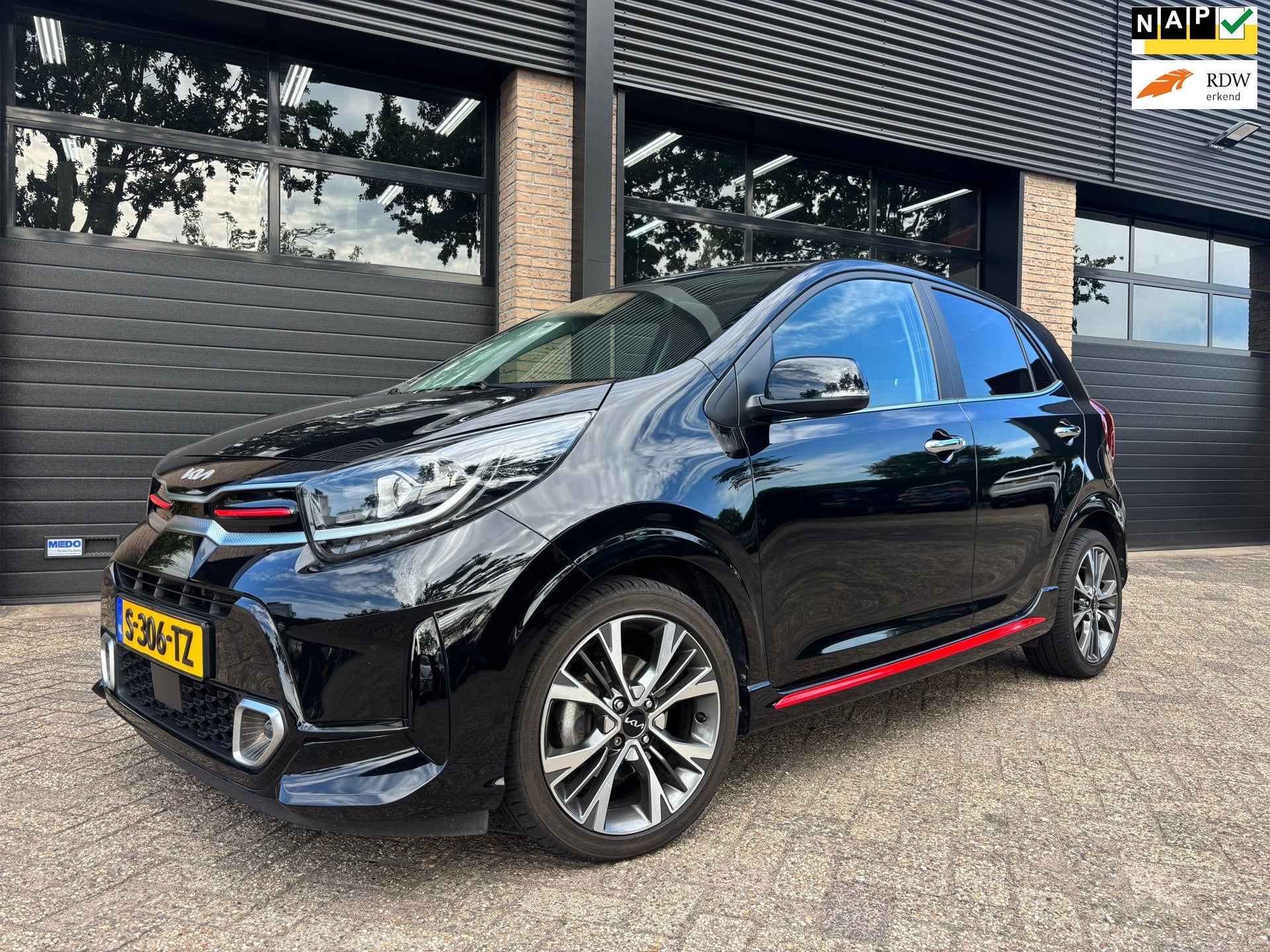 Kia Picanto 1.0 T-GDi GT-Line 5p 100PK Stoel en stuur verw,, Voorwielaandrijving, Gebruikt, 100 pk, Zwart