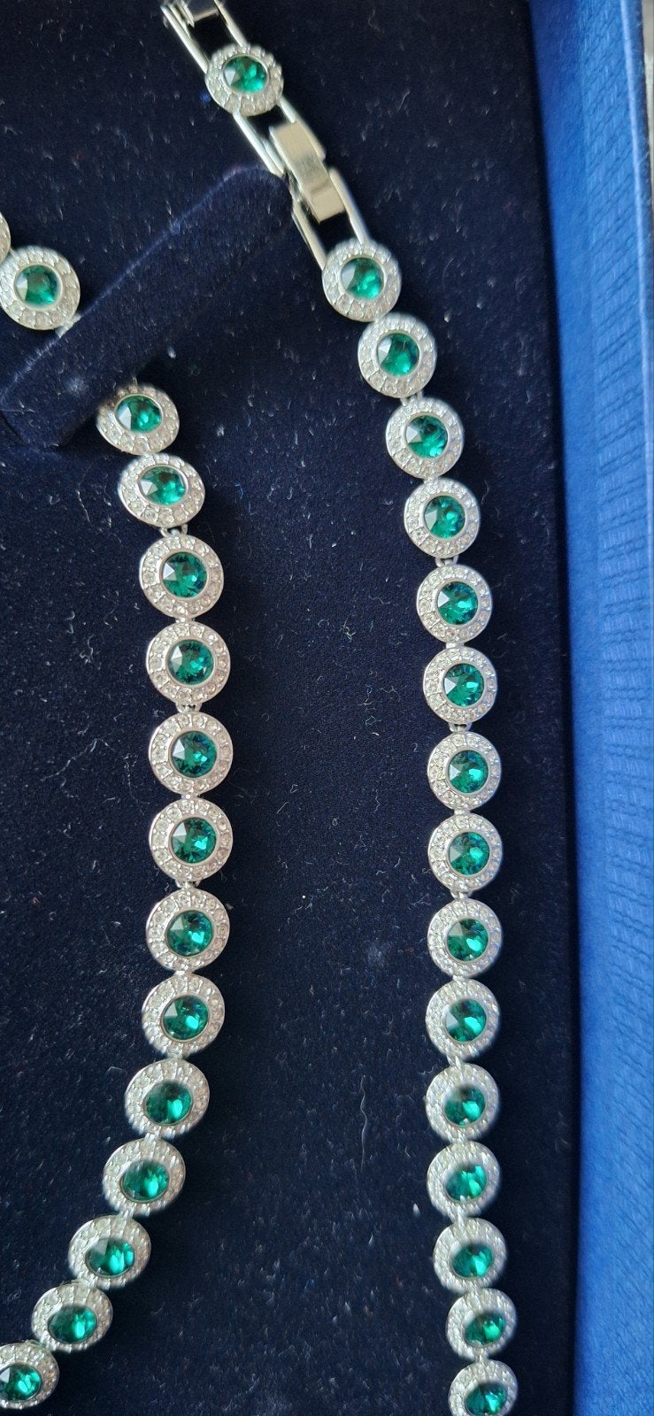 Swarovski complete set met Groene Kristallen zilver, Sieraden, Tassen en Uiterlijk, Ophalen of Verzenden, Zo goed als nieuw, Zilver
