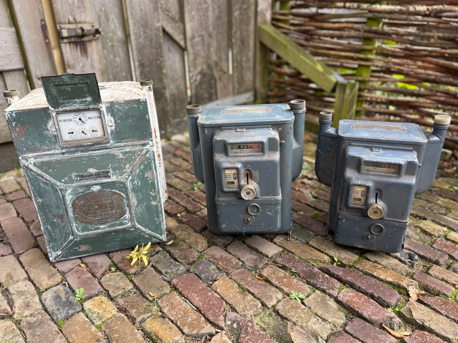 Oude gasmeters 1962 en 1964 en 1928, Antiek en Kunst, Ophalen