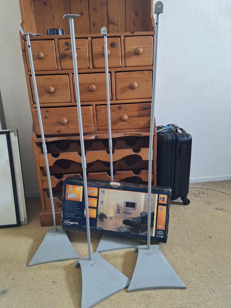 T.e.a.b: Vogels speakerstandaard set van 6, Audio, Tv en Foto, Luidsprekers, Gebruikt, Overige typen, Minder dan 60 watt, Overige merken