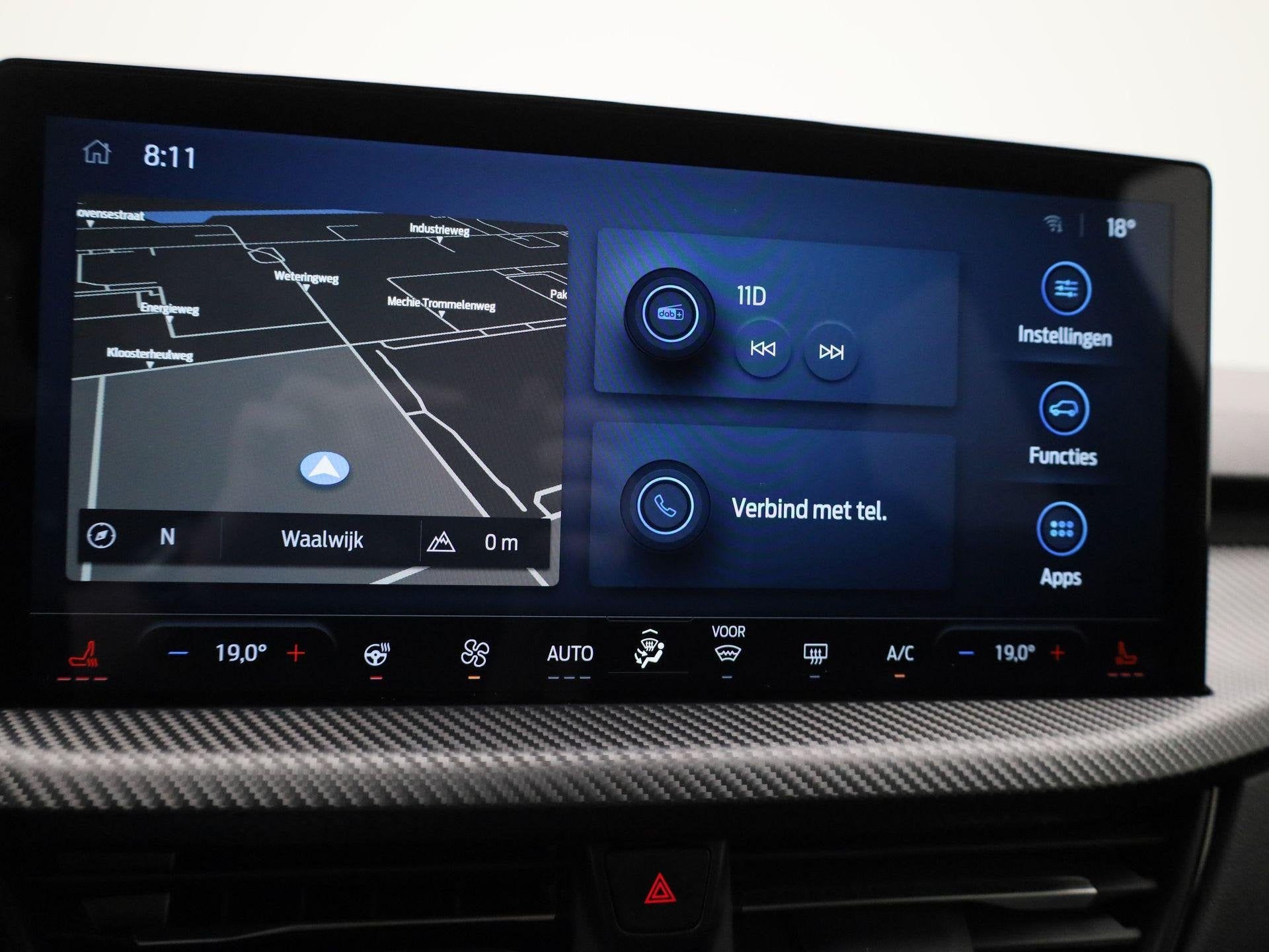 Foto 19 van Ford Kuga 2.5 PHEV ST-Line | Head up display | Camera achter