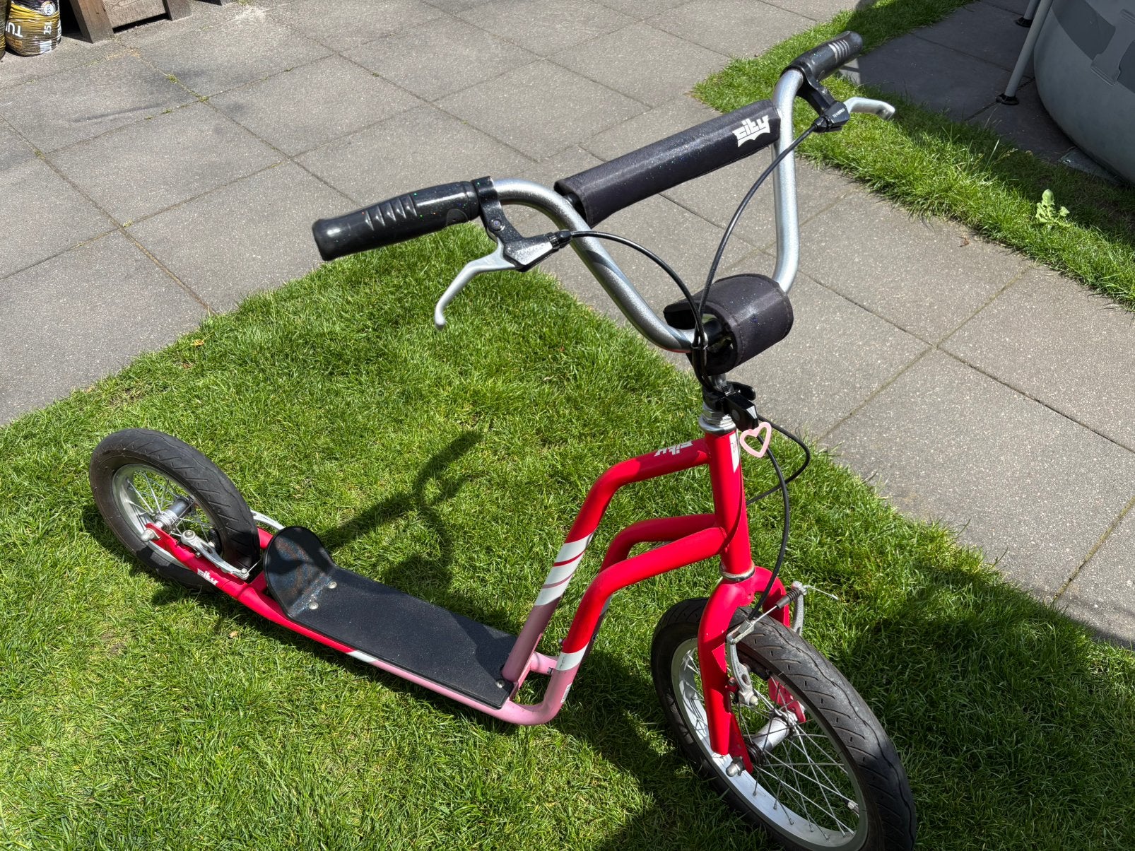 12” Yedoo City of Wzoom step roze rood vanaf 6 jaar, Fietsen en Brommers, Ophalen of Verzenden, Zo goed als nieuw, Gewone step