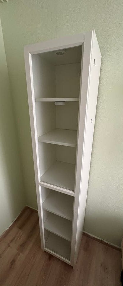 Vitrinekast BILLY, Ophalen, Minder dan 50 cm, Gebruikt, 200 cm of meer