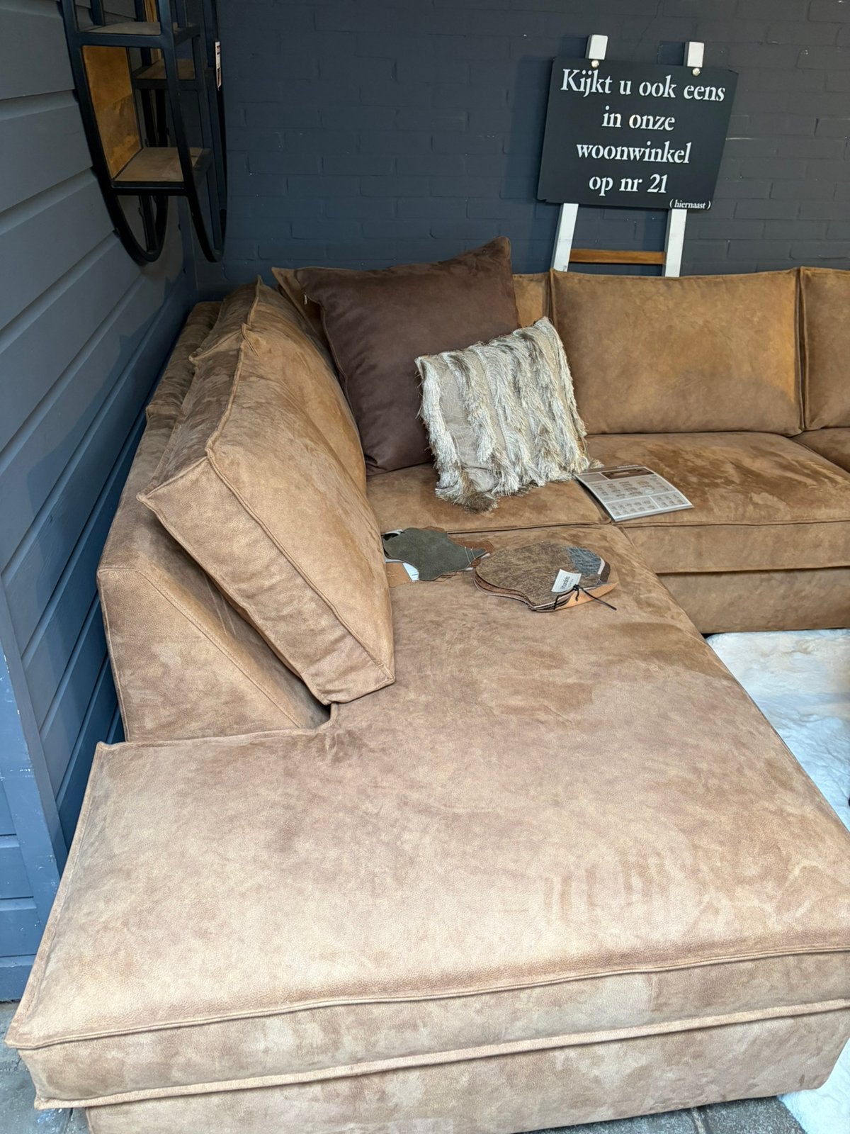 Luxe UrbanSofa Merano Hoekbank | Leder + USB | Showmodel, Verzenden, Nieuw, Leer
