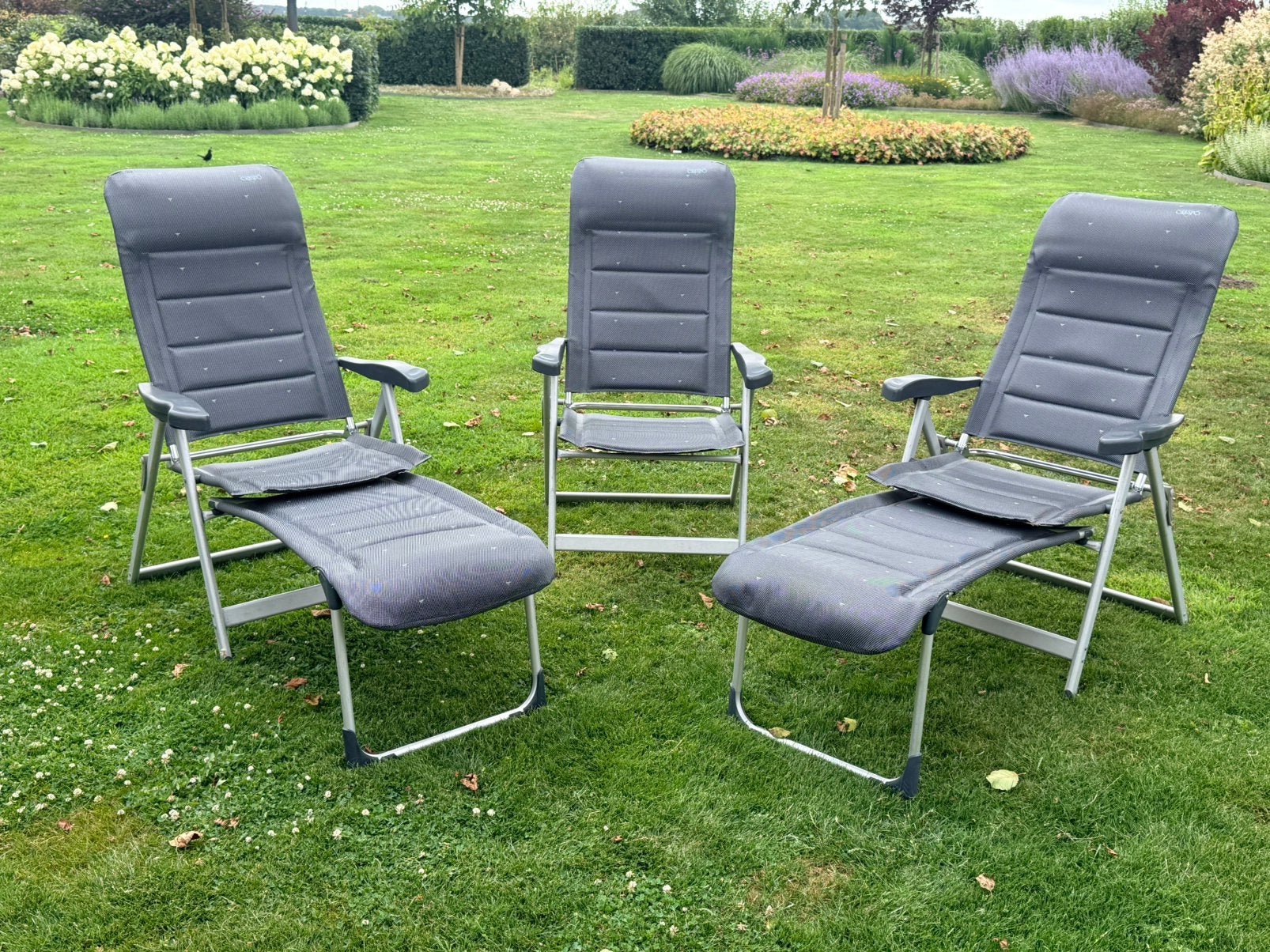 Drie campingstoelen met voetenbank, Caravans en Kamperen, Ophalen, Gebruikt, Campingstoel