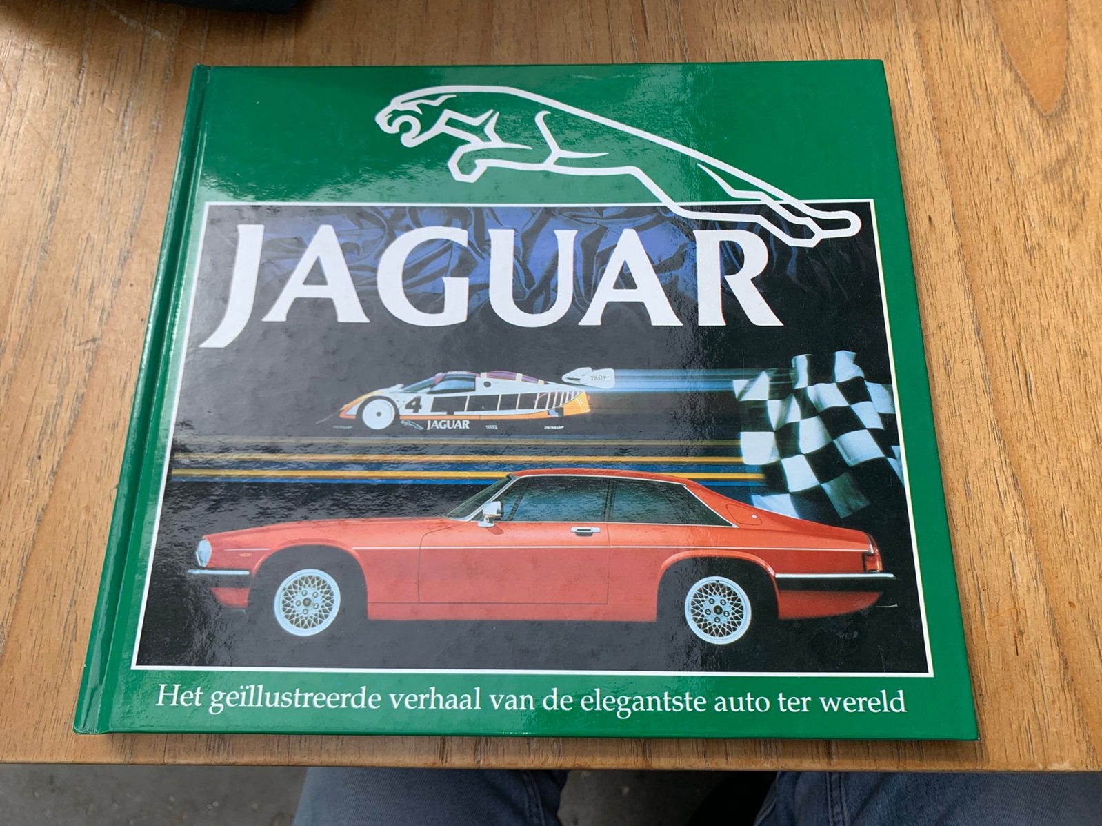 Jaguar boek, Boeken, Ophalen of Verzenden, Gelezen, Overige merken