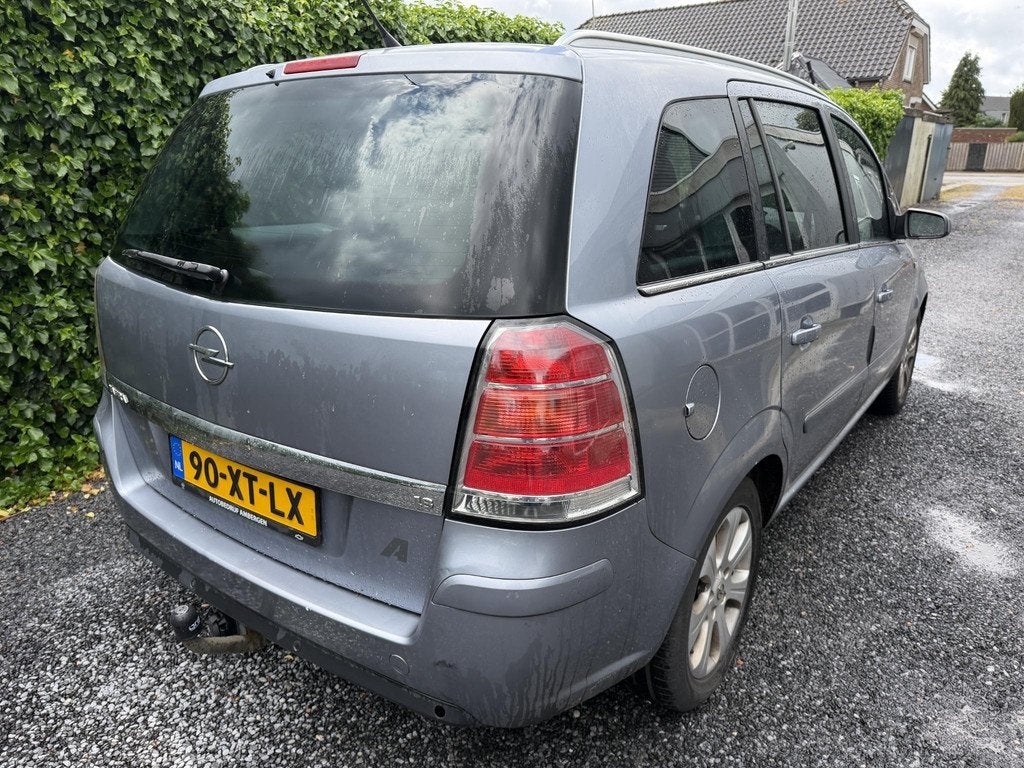 Opel Zafira 1.8 Cosmo Automaat | Cruise Control | Autom. Air, Auto's, Opel, Euro 5, Stof, Gebruikt, 4 cilinders