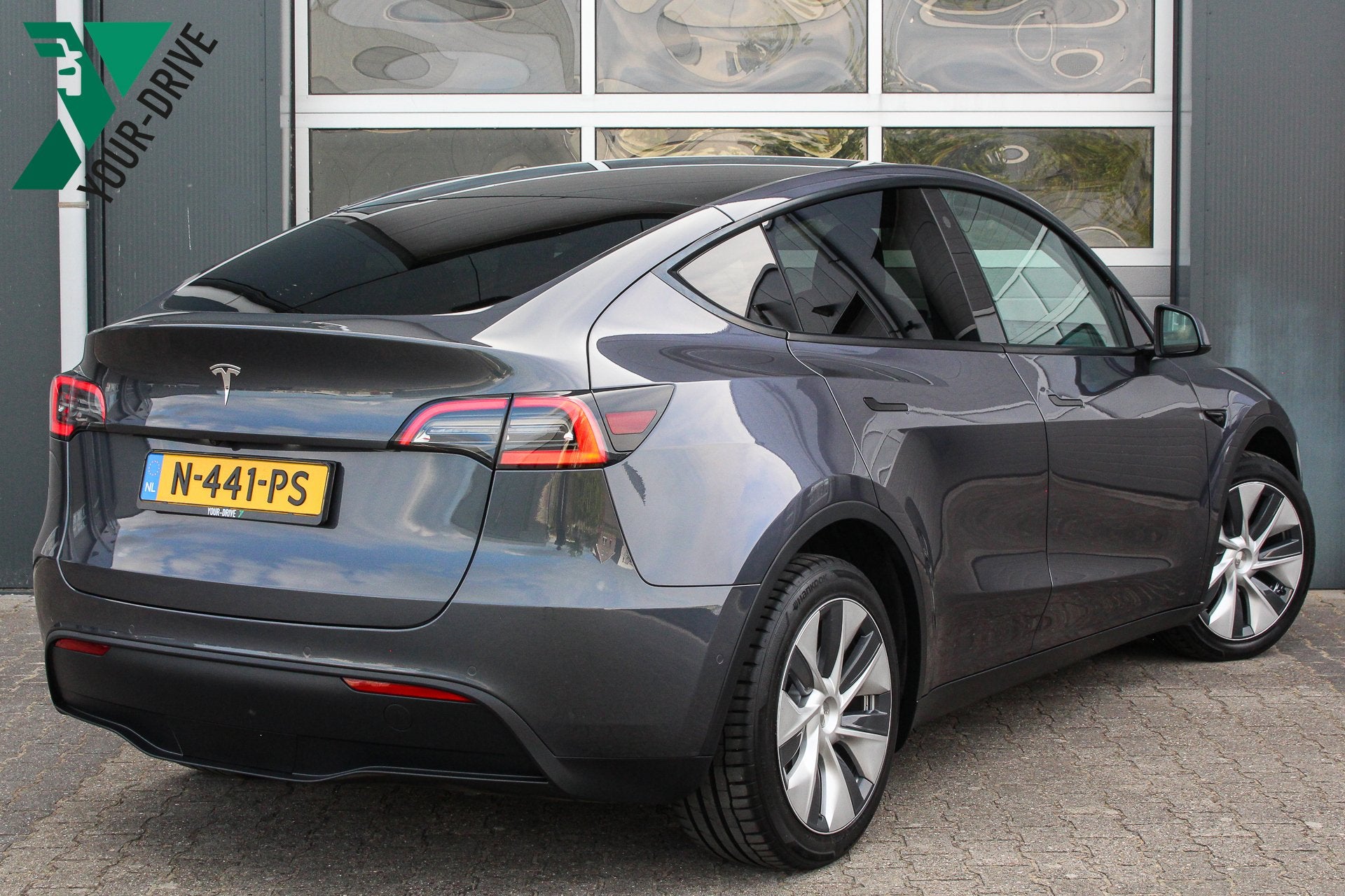 Foto 2 van Tesla Model Y Long Range AWD 75 kWh | Premium Interieur & SO