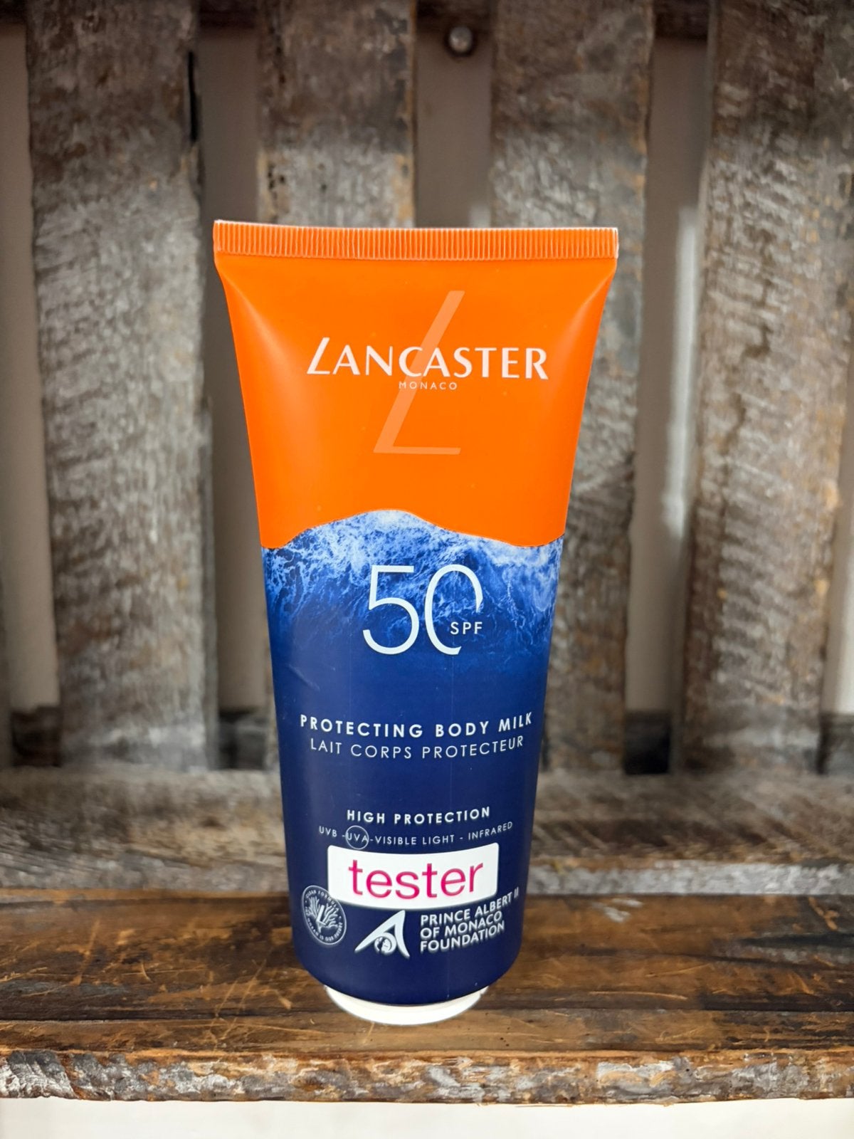 Lancaster Protecting Bodymilk Spf 200ML, Ophalen of Verzenden, Zo goed als nieuw, Zonnebrand of After Sun