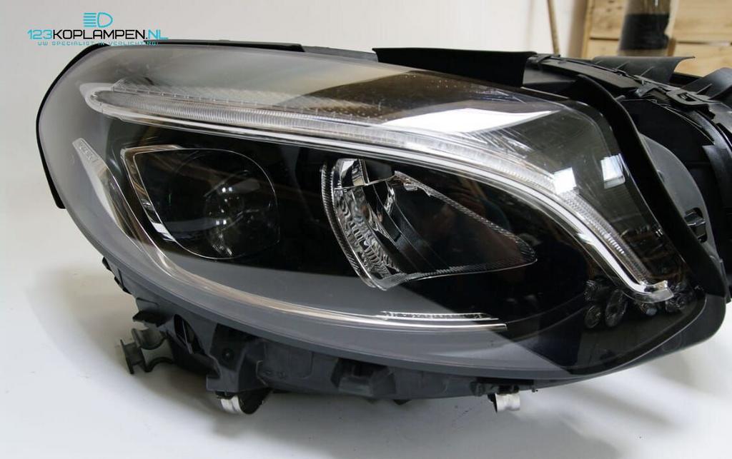 Mercedes B Klasse W246 Facelift koplamp rechts, Auto-onderdelen, Verlichting, Mercedes-Benz, Gebruikt, Ophalen of Verzenden