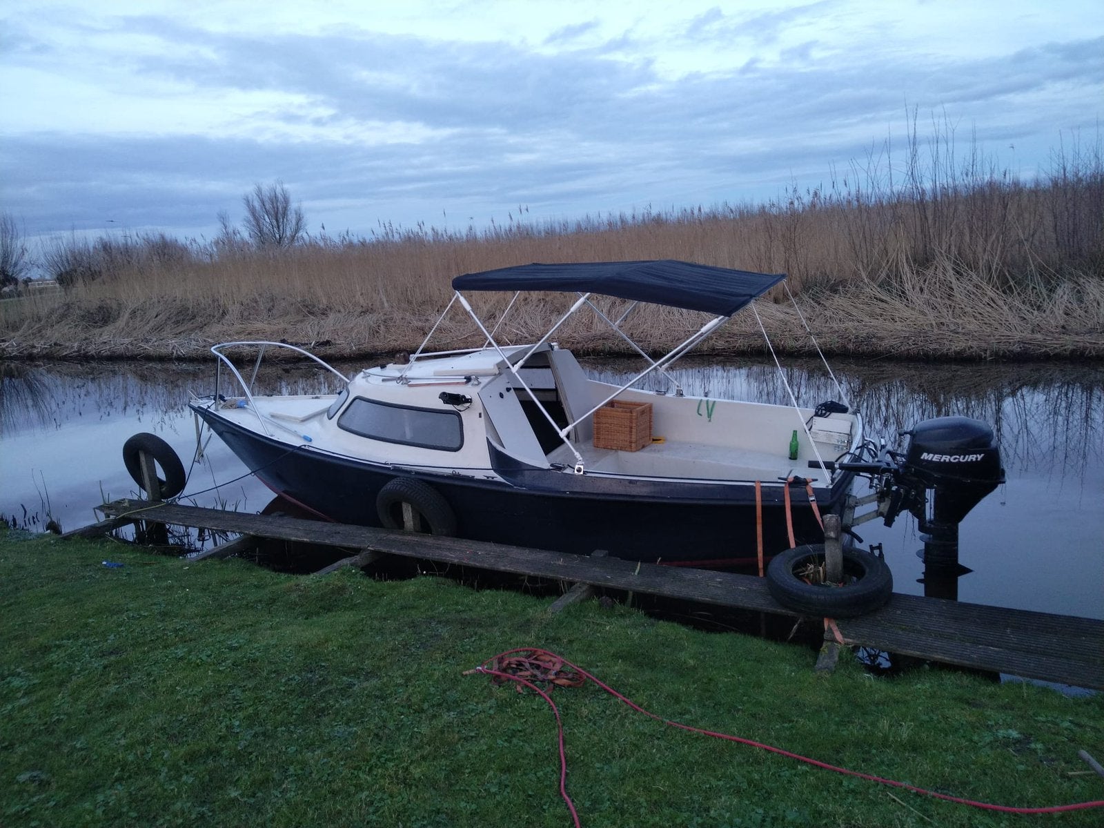 Polyester kajuitboot 7 meter met trailer - opknapper!, Ophalen, Polyester