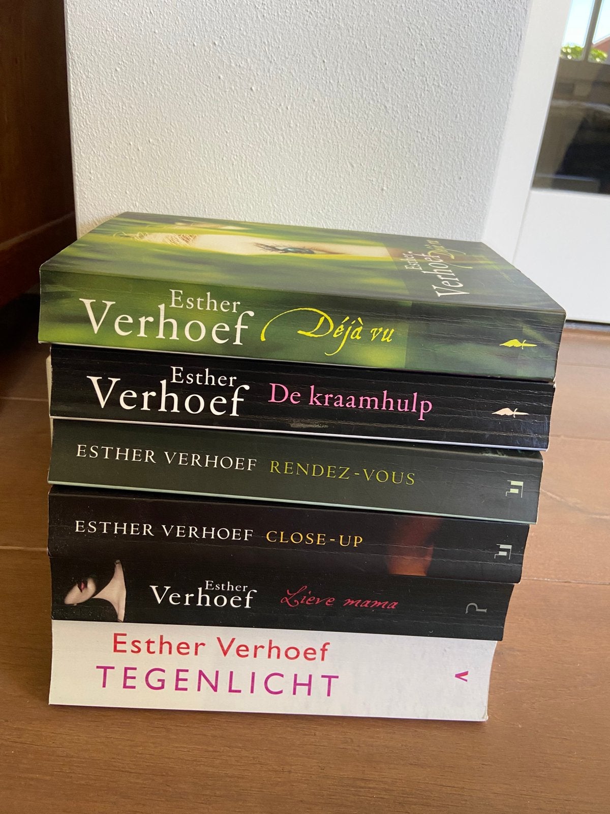 6 boeken Esther Verhoef, Ophalen of Verzenden, Zo goed als nieuw