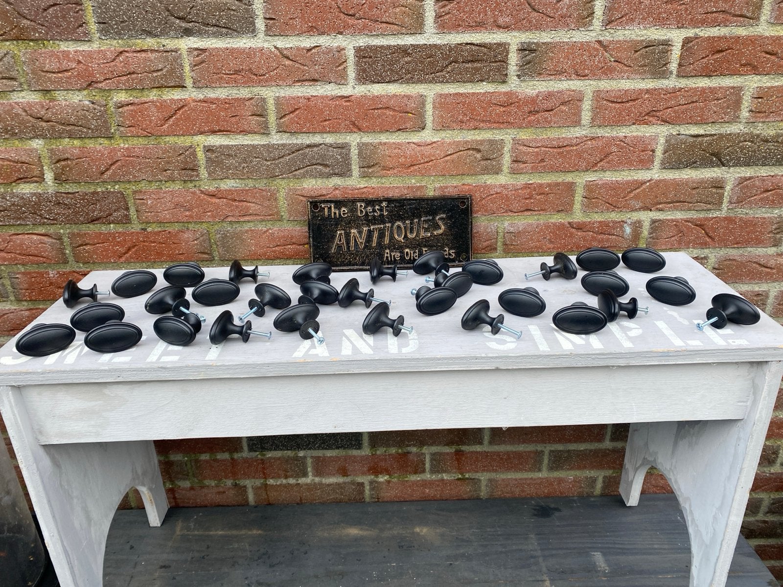 Set van 30 Zwarte Ovale Kastknoppen - nieuw! Furnipart, Ophalen of Verzenden, Gebruikt