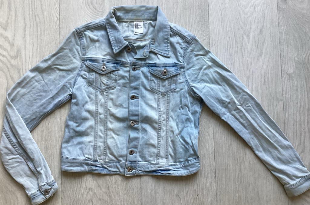 Lichtblauwe spijkerjas van H&M maat 40, Ophalen of Verzenden, Gedragen, Maat 38/40 (M), Blauw