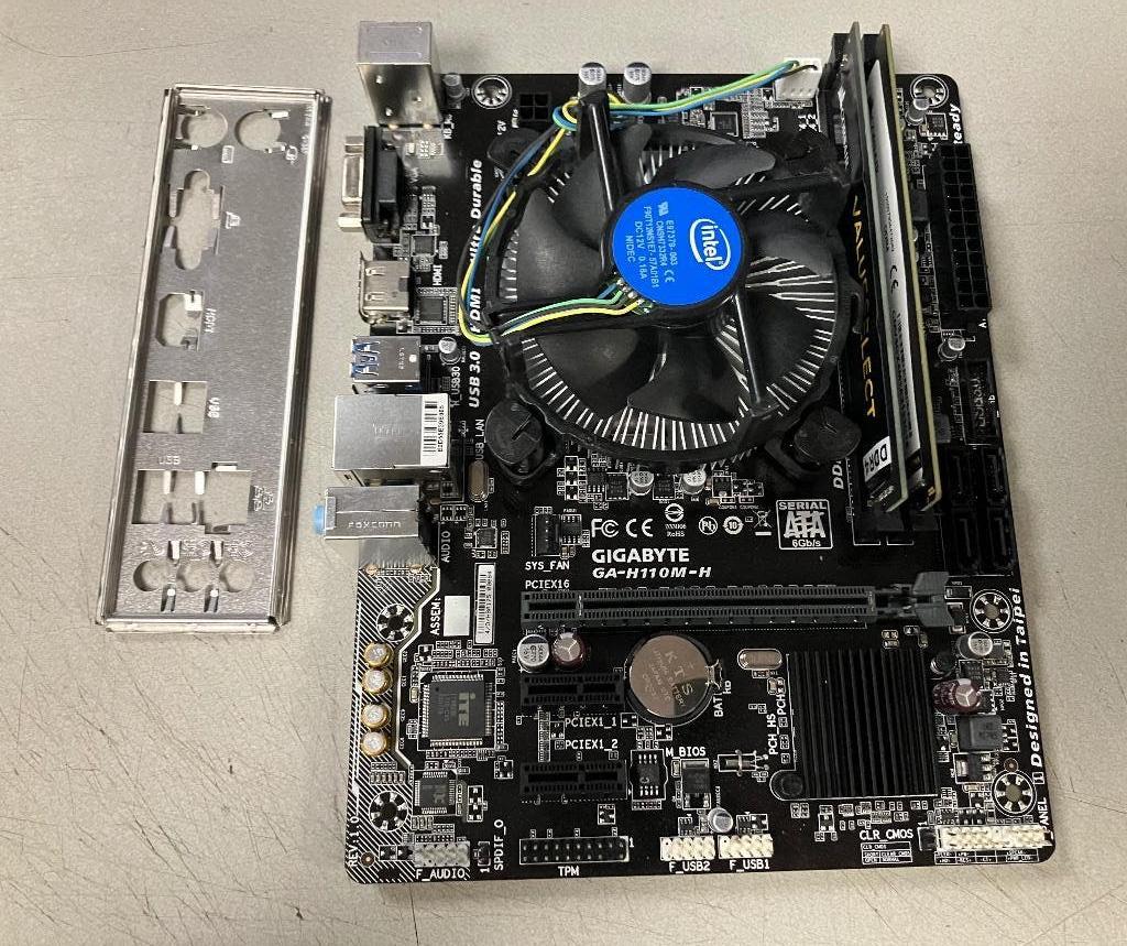 Gigabyte GA-H110M-H + i5-6600 + 12GB, Computers en Software, Moederborden, Gebruikt, LGA 1151, DDR4, Ophalen of Verzenden