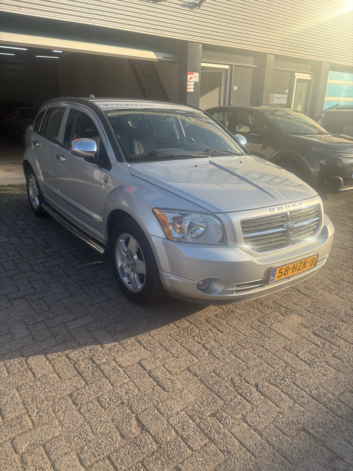 Dodge Caliber 1.8 2009 Grijs met nieuwe apk, Auto's, Dodge, Particulier, Caliber, Benzine, C, Hatchback, Handgeschakeld, Origineel Nederlands