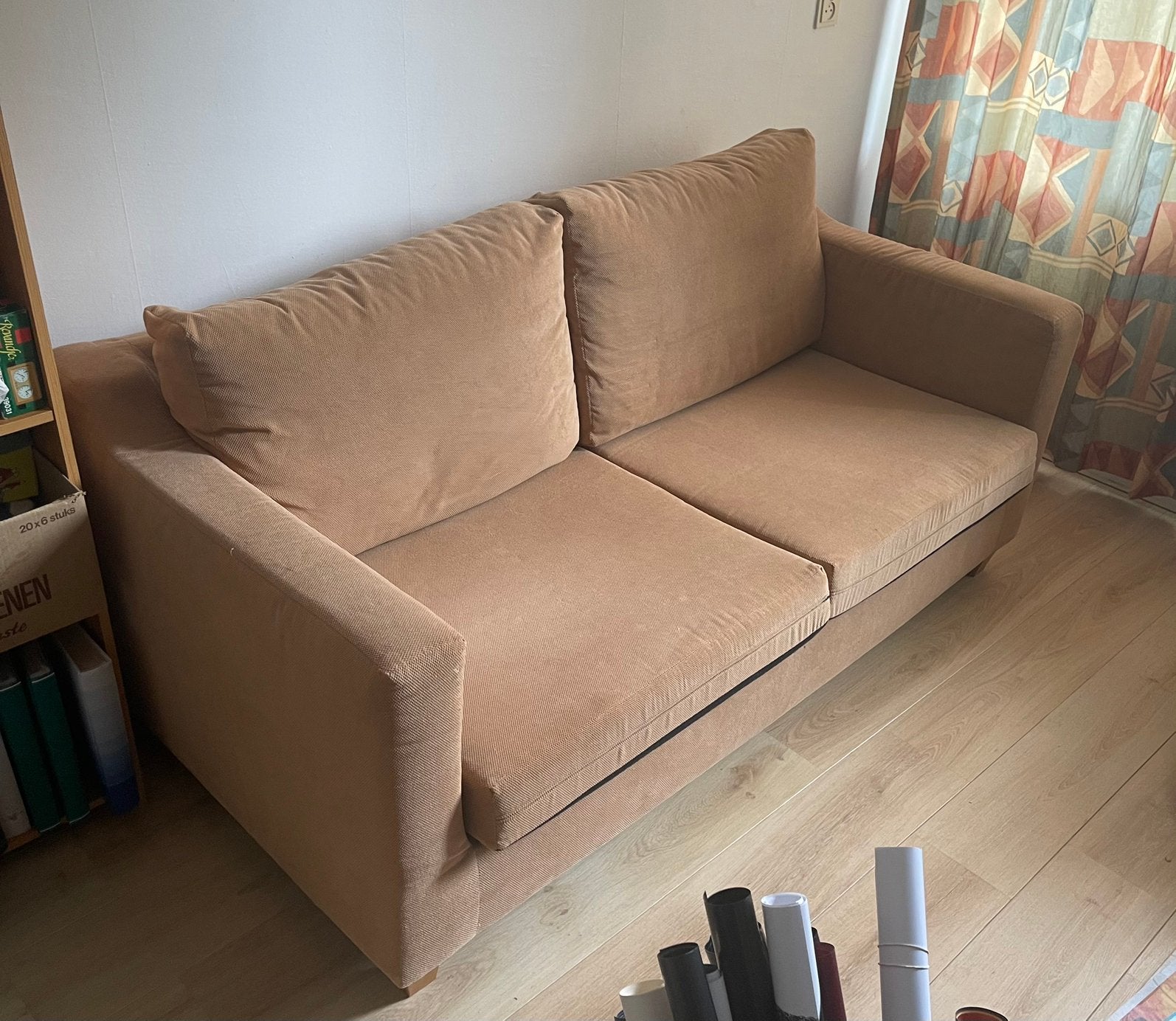 Lichtbeige - Zandkleurige 2,5 zits bank in goede staat, Ophalen, 150 tot 200 cm, Tweepersoons, 75 tot 100 cm