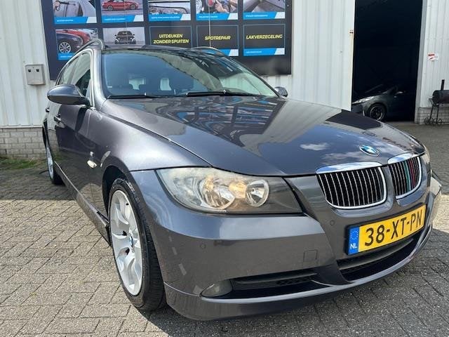 BMW 3-serie Touring 325i Business Line / M Line / Nieuw APK, Auto's, Automaat, 745 kg, Achterwielaandrijving, Gebruikt