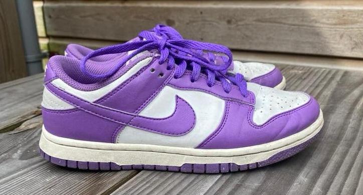 Paarse Nike Dunk Low - Maat 36,5, Ophalen of Verzenden, Gedragen, Overige kleuren, Sneakers of Gympen