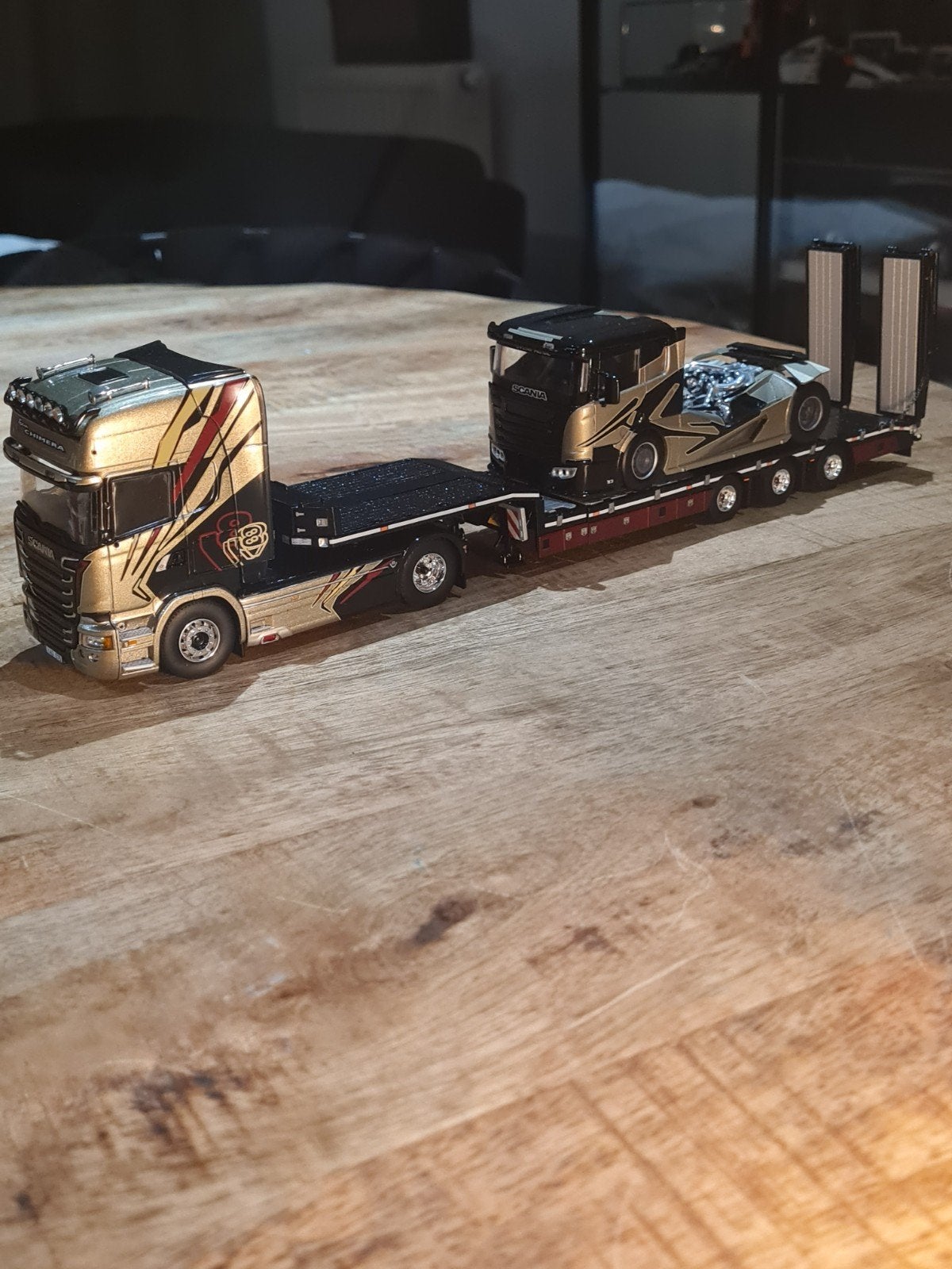 Scania Svempas Team Chimera 1:50, Verzenden, Zo goed als nieuw, Bus of Vrachtwagen, Wsi
