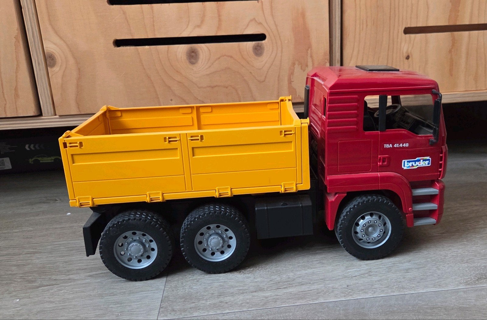Bruder MAN TGA Kiepwagen - Rood/Geel Speelgoedtruck, Ophalen, Gebruikt
