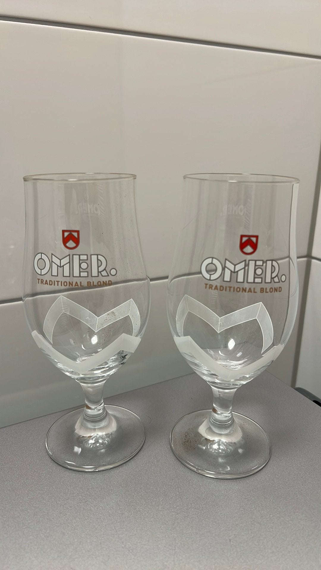 Omer blond bierglazen, Ophalen of Verzenden, Zo goed als nieuw, Glas of Glazen, Overige merken