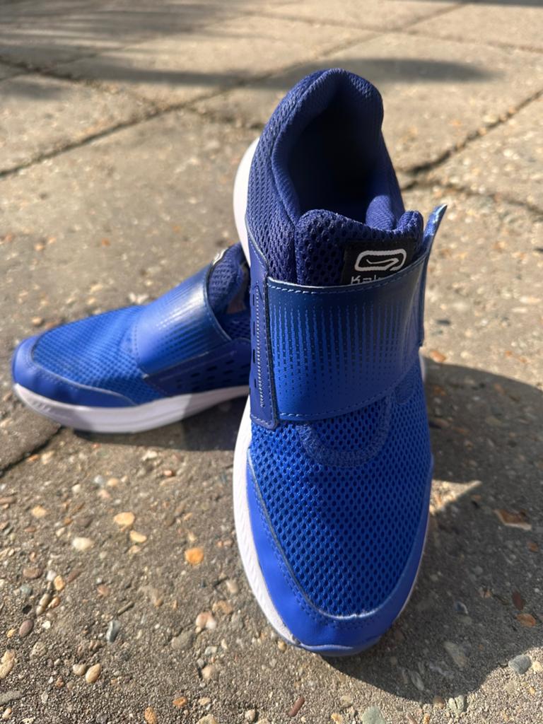 Blauwe Kalenji sportschoenen 38, Sportschoenen, Ophalen of Verzenden, Zo goed als nieuw, Jongen