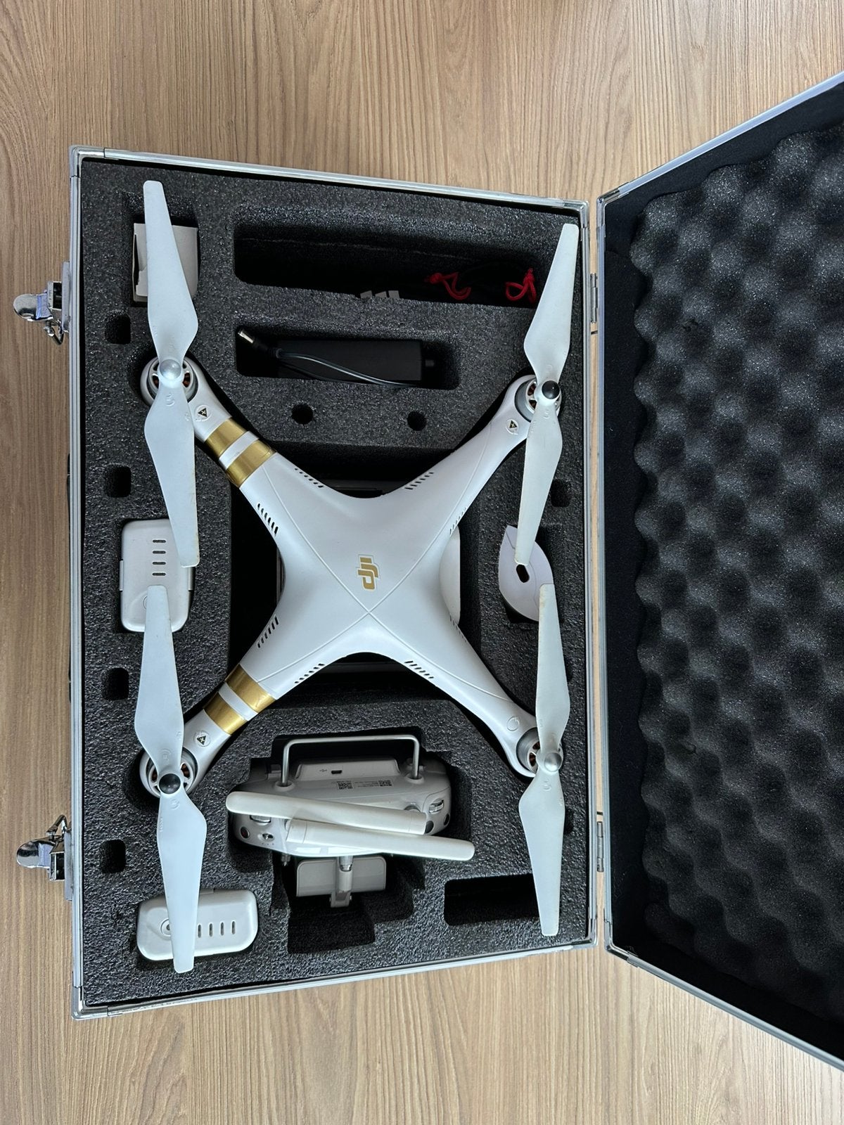 DJI Phantom 4K drone, Audio, Tv en Foto, Ophalen, Zo goed als nieuw