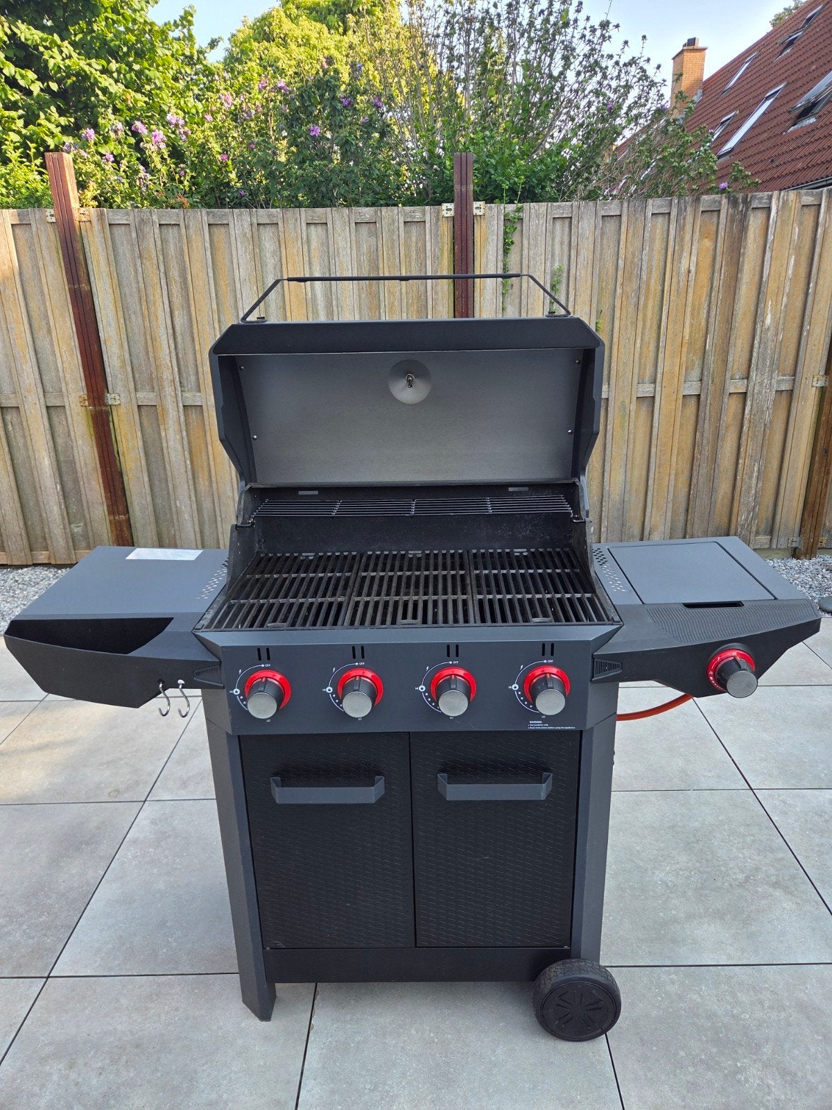 Tenneker barbeque 4B., Ophalen of Verzenden, Zo goed als nieuw