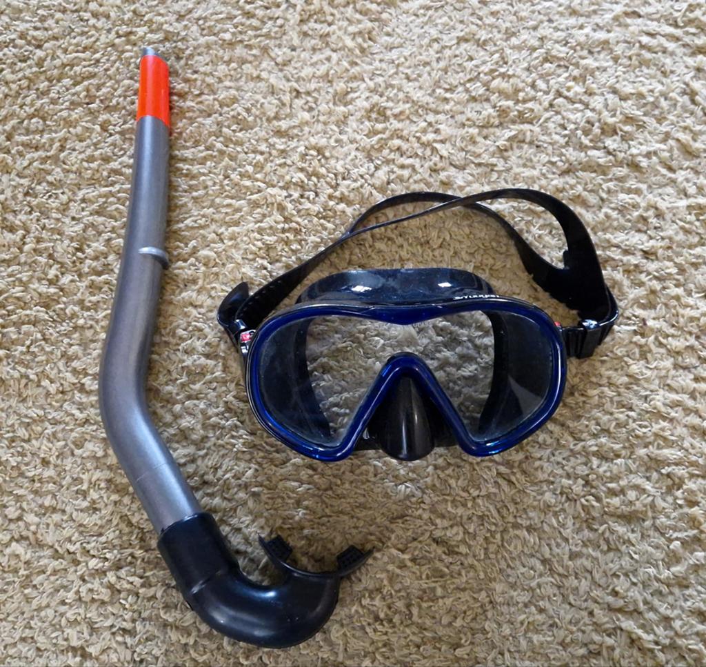 Mooie zwart met blauwe duikbril met snorkel voor volwassenen, Ophalen of Verzenden, Duikbril of Snorkel