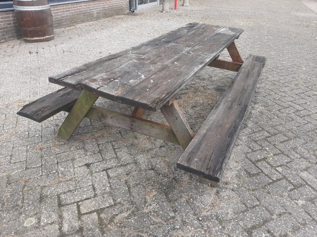 Grats picknicktafel opknapper tuin tafel brandhout picknick, Ophalen, Gebruikt, Pascalstraat 6 1704 RD Heerhugowaard, Helmen Store