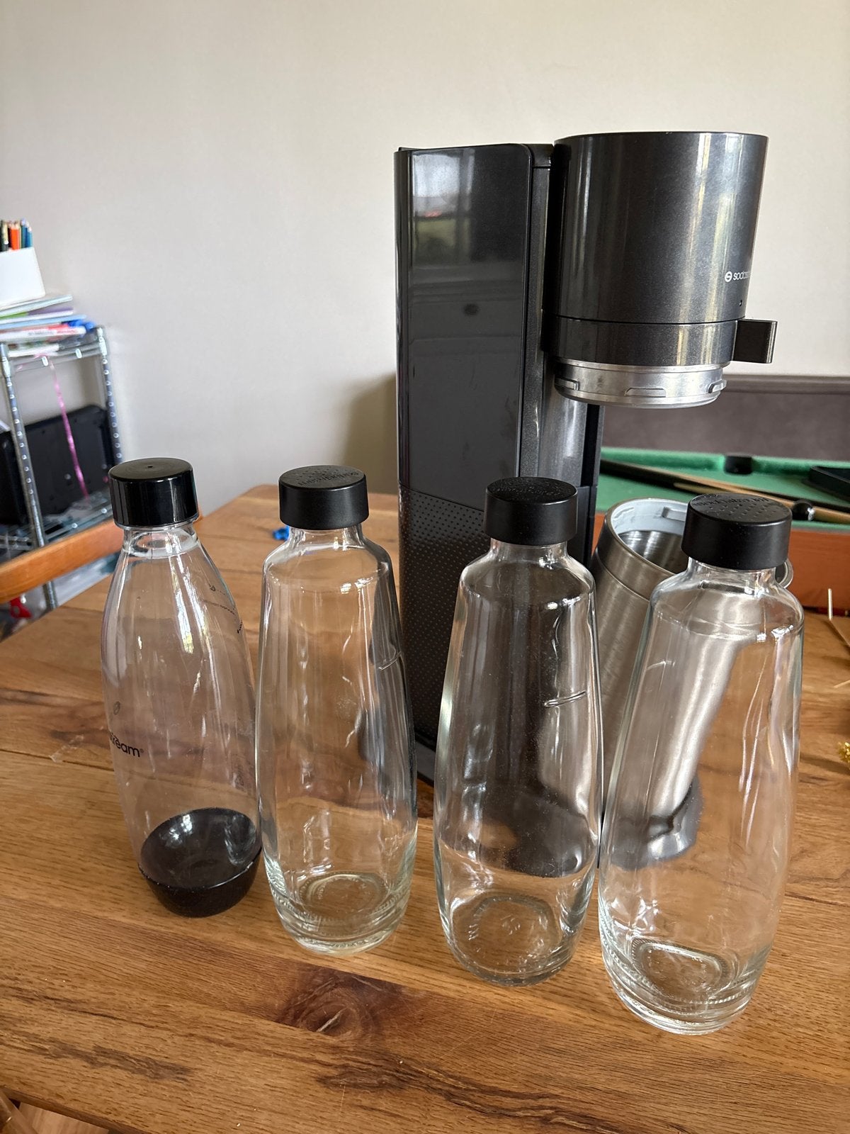 SodaStream Duo complete set met 3 glazen en 1 plastic fles, Ophalen of Verzenden, Zo goed als nieuw