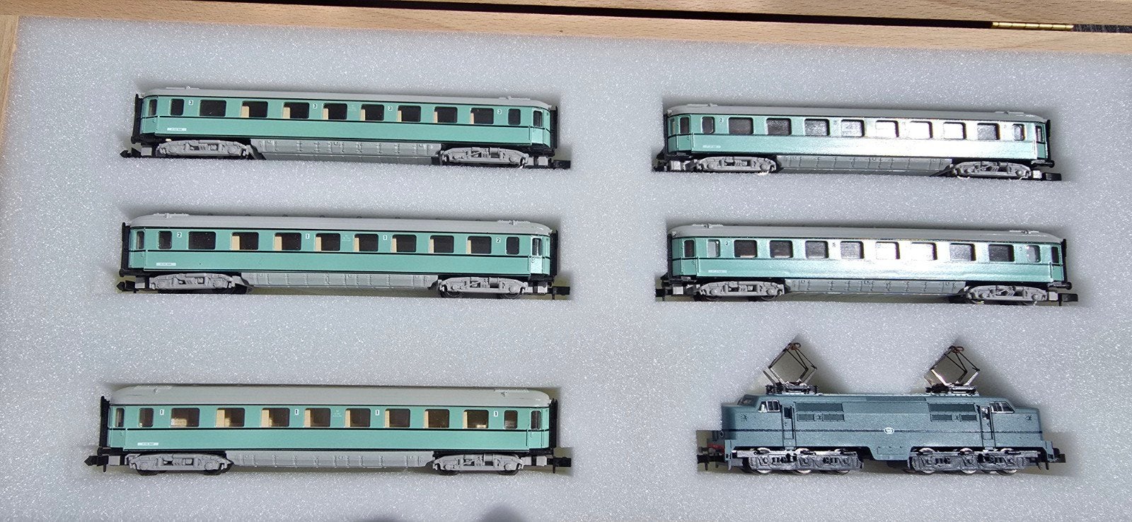 Fine Scale Munchen n-spoor NS  Set Nr.107
1200+6 plan D, Treinset, Gelijkstroom, Nieuw, NS